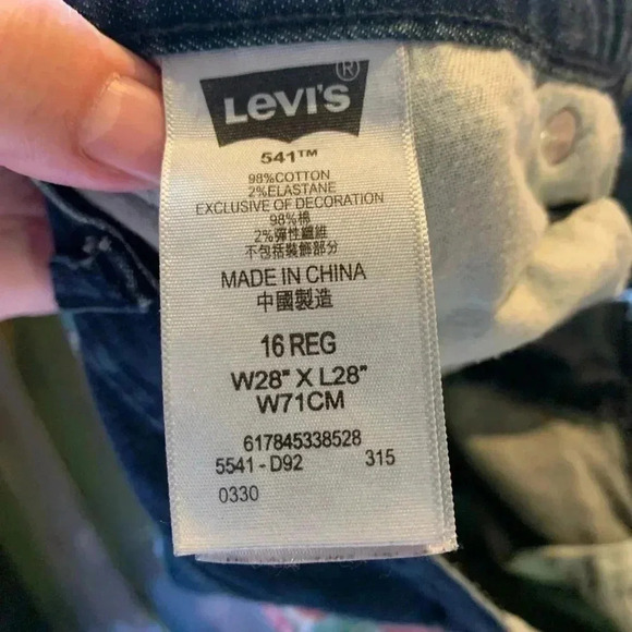 Levi Blue Ladies 541 Athletic Fit Size 16 Reg - Picture 7 of 7